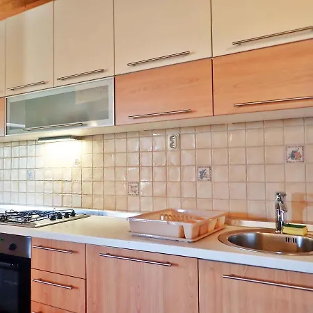 In Starigrad-paklenica 34262 * Starigrad Paklenica