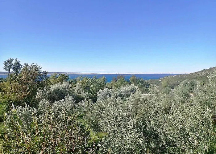 In Starigrad-paklenica 34262